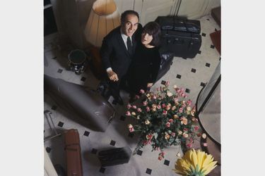Michel Piccoli et sa femme Juliette Gréco, en décembre 1966.