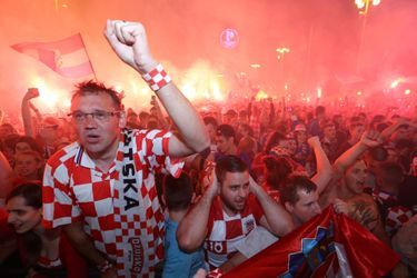 De Moscou, théâtre de la seconde demi-finale de la Coupe du monde à Zagreb, les supporters et les joueurs croates ont célébré la qualification pour la finale face à la France.