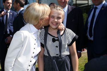 Brigitte Macron vendredi en visite au cirque Upsala à Saint-Pétersbourg.