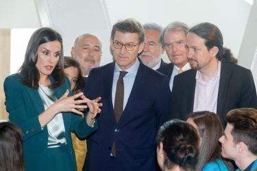 La reine Letizia d&#039;Espagne avec Pablo Iglesias (à droite), à La Corogne le 28 février 2020