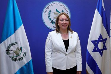 L&#039;ambassadrice guatémaltèque Sara Angelina Solis à l&#039;ambassade guatémaltèque, le 16 mai 2018.