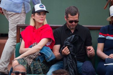 Marion Cotillard et Guillaume Canet assistent à la finale hommes de Roland-Garros