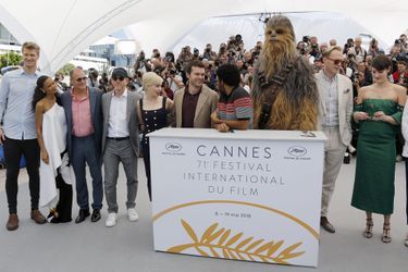 Emilia Clarke et tout le casting de «Solo: A Star Wars Story», le 15 mai 2018.