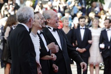 Marion Cotillard entourée des frères Dardenne, 2014.
