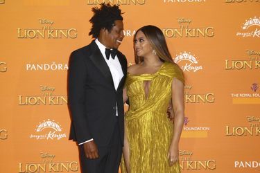 Beyoncé et Jay-Z ont célébré leur union en avril 2008 dans un penthouse de New York, avec une cérémonie très intime. Ils n'ont révélé les premières images de leur mariage qu'en 2015 sur Instagram.  