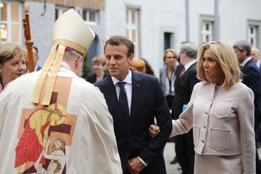 Emmanuel et Brigitte Macron à Aix-la-Chapelle jeudi