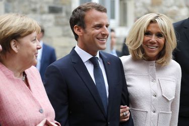 Angela Merkel, Emmanuel et Brigitte Macron à Aix-la-Chapelle jeudi