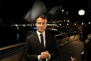 Emmanuel Macron s&#039;exprime devant l&#039;Opéra de Sydney.