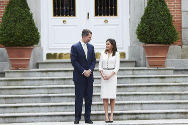 La reine Letizia et le roi Felipe VI d&#039;Espagne attendent le couple présidentiel colombien à Madrid, le 14 mai 2018