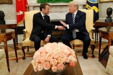 Emmanuel Macron et Donald Trump dans le Bureau Ovale.