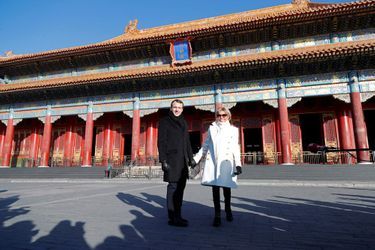 Emmanuel et Brigitte Macron à la Cité interdite de Pékin.