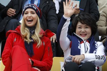 Ivanka Trump et Kim Jung-sook, l&#039;épouse du président de Corée du Sud Moon Jae-in, dans les gradins à Pyeongchang
