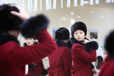 Corée du Sud : les pom-pom girls et athlètes nord-coréens sont arrivés