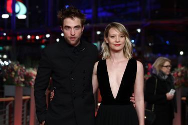 Robert Pattinson et Mia Wasikowska au Festival de Berlin 2018