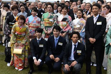 Les champions olympiques des JO de Pyeongchang à la garden-party de printemps, à Tokyo le 25 avril 2018