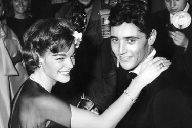 Romy avec Sacha Distel en 1961.