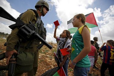 En 2011, une manifestation contre les équipes de football israéliennes basées en Cisjordanie. 