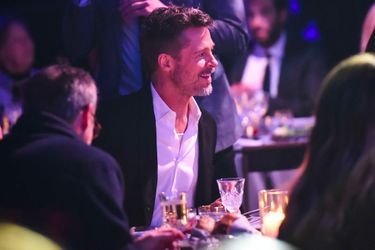 Brad Pitt au gala annuel "Haïti Raising"