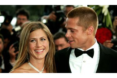 Elle interprétera son personnage jusqu’à l’arrêt de la série créée par Marta Kauffman et David Crane en 2004. Son futur mari, Brad Pitt, figure parmi les «guest» de la huitième saison. «Friends» est la série la plus regardée de cette dernière décennie.