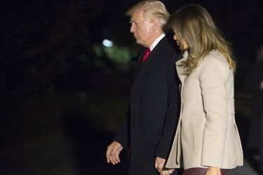 Donald et Melania Trump revenant à la Maison-Blanche, le 1er janvier 2018.