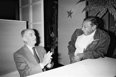 Louis de Funès avec son ami Henri Salvador, en 1982.