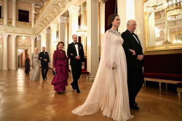 La duchesse Catherine de Cambridge et le prince William avec la famille royale de Norvège à Oslo, le 1er février 2018