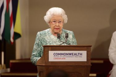 La Reine Ouvre En Famille Le Sommet Du Commonwealth Au Château De Windsor, Jeudi 19 Avril     4