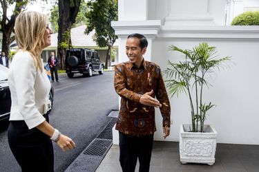 La reine Maxima des Pays-Bas avec le président de la République d'Indonésie Joko Widodo à Jakarta, le 13 février 2018