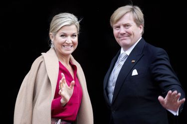 La plus conviviale - Ce mercredi 18 janvier, la reine Maxima des Pays-Bas a reçu avec son royal époux les diplomates étrangers au Palais royal d’Amsterdam<br />
.
