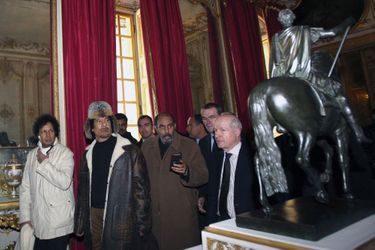 Mouammar Kadhafi visite le château de Versailles, le 14 décembre 2007.