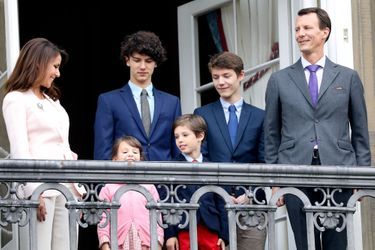 La princesse Marie et le prince Joachim  de Danemark avec leurs enfants à Copenhague, le 16 avril 2018