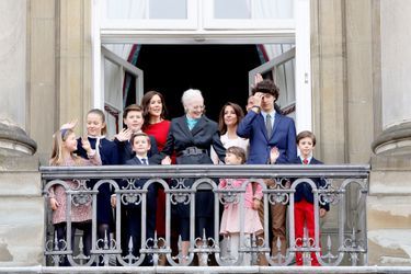 La reine Margrethe II de Danemark et sa famille à Copenhague, le 16 avril 2018