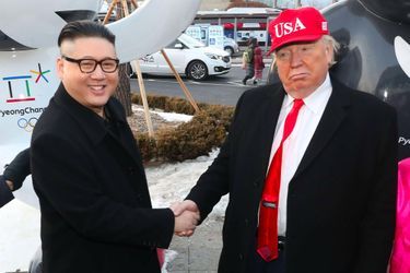 Les &quot;faux&quot; Donald Trump et Kim Jong-Un.