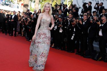 Elle Fanning au festival de Cannes, le 23 mai 2017.