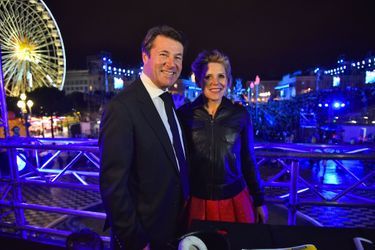 Christian Estrosi et son épouse Laura Tenoudji samedi soir au Carnaval de Nice. 