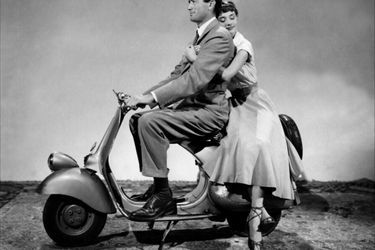 Audrey Hepburn et Gregory Peck dans « Vacances romaines », de William Wyler, en 1953.
