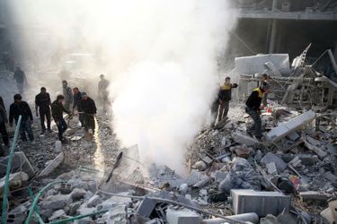 Au moins 24 personnes, dont 10 enfants, ont été tués dans des raids et des bombardements à la Ghouta orientale, le 9 janvier 2018.