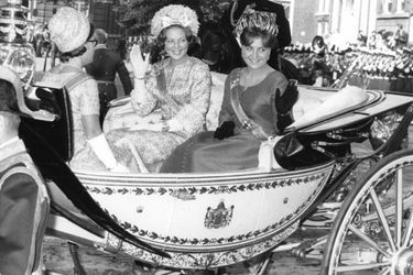 La princesse Margriet des Pays-Bas (à droite) avec les princesses Beatrix et Christina, le 21 septembre 1965