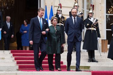 La grande-duchesse Maria Teresa et le grand-duc Henri de Luxembourg avec Edouard Philippe à Paris le 20 mars 2018