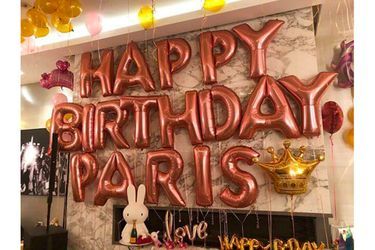 Paris Hilton fête ses 37 ans