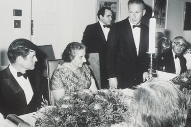 Yitzhak Rabin, devenu ambassadeur à Washington en 1968, avec Ted Kennedy et Golda Meir 