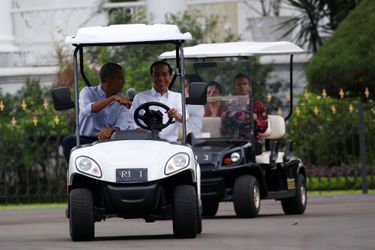 Barack Obama et le président indonésien Joko Widodo, le 30 juin 2017.