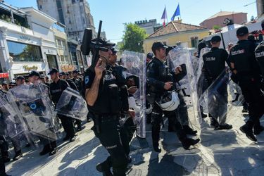 La police a empêché les militants LGBT de manifester dans les rues d'Istanbul dimanche