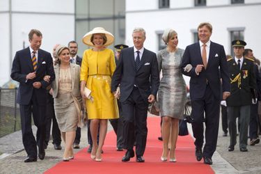 Les souverains du Luxembourg, de Belgique et des Pays-Bas à Waterloo, le 18 juin 2015