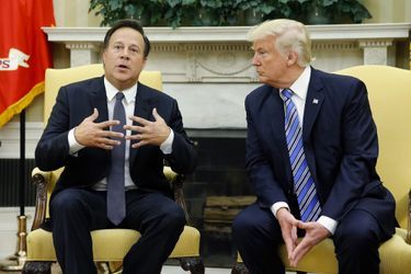 Juan Carlos Varela et Donald Trump dans le Bureau ovale, le 19 juin 2017.