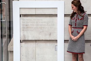 Kate Middleton Au Victoria And Albert Museum 16