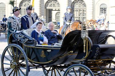 La reine Silvia et le roi Carl XVI Gustaf de Suède à Stockholm, le 6 juin 2017