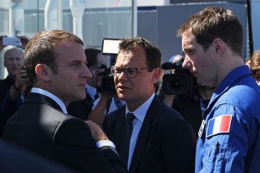 Emmanuel Macron et Thomas Pesquet au salon du Bourget.