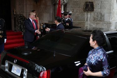 Donald Trump, Xi Jinping et Peng Liyuan à Mar-a-Lago, le 6 avril 2017.