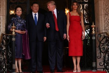 Peng Liyuan, Xi Jinping, Donald Trump et Melania Trump à Mar-a-Lago, le 6 avril 2017.